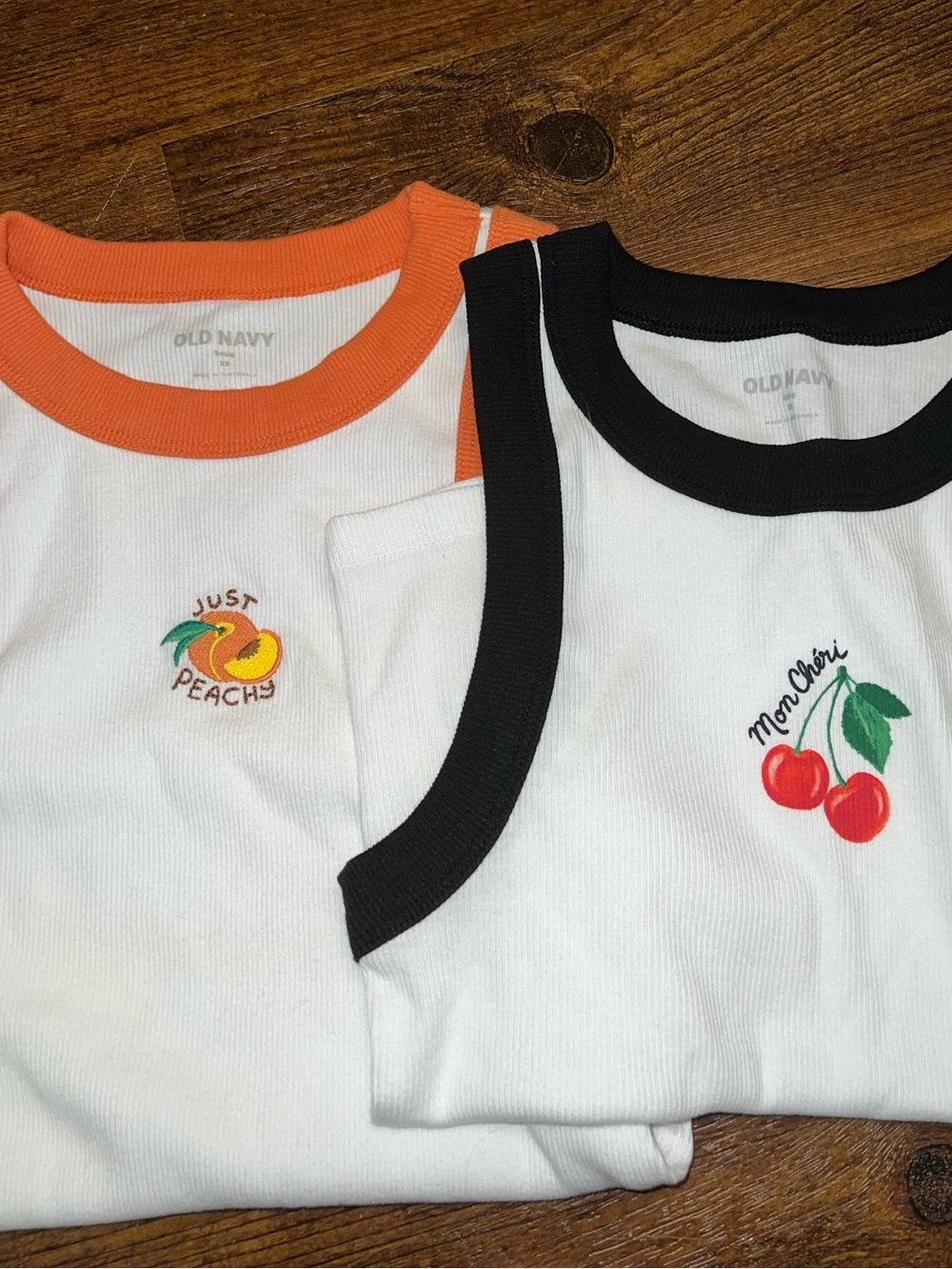 Old Navy Peach & Cherry Fruit Graphic Ribbed White Tank Top Set Size XS 0-2